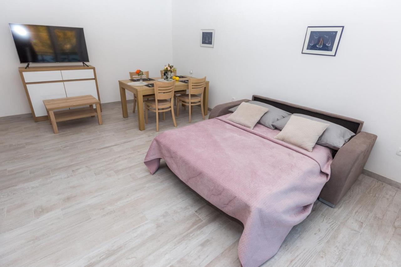 Apartmani Villa Paulo Stari Grad Kültér fotó