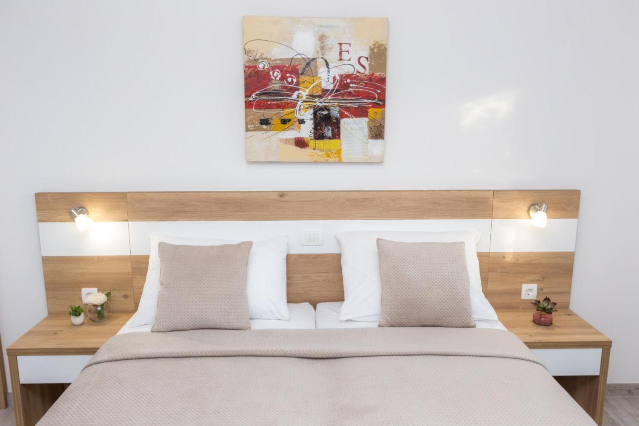 Apartmani Villa Paulo Stari Grad Kültér fotó
